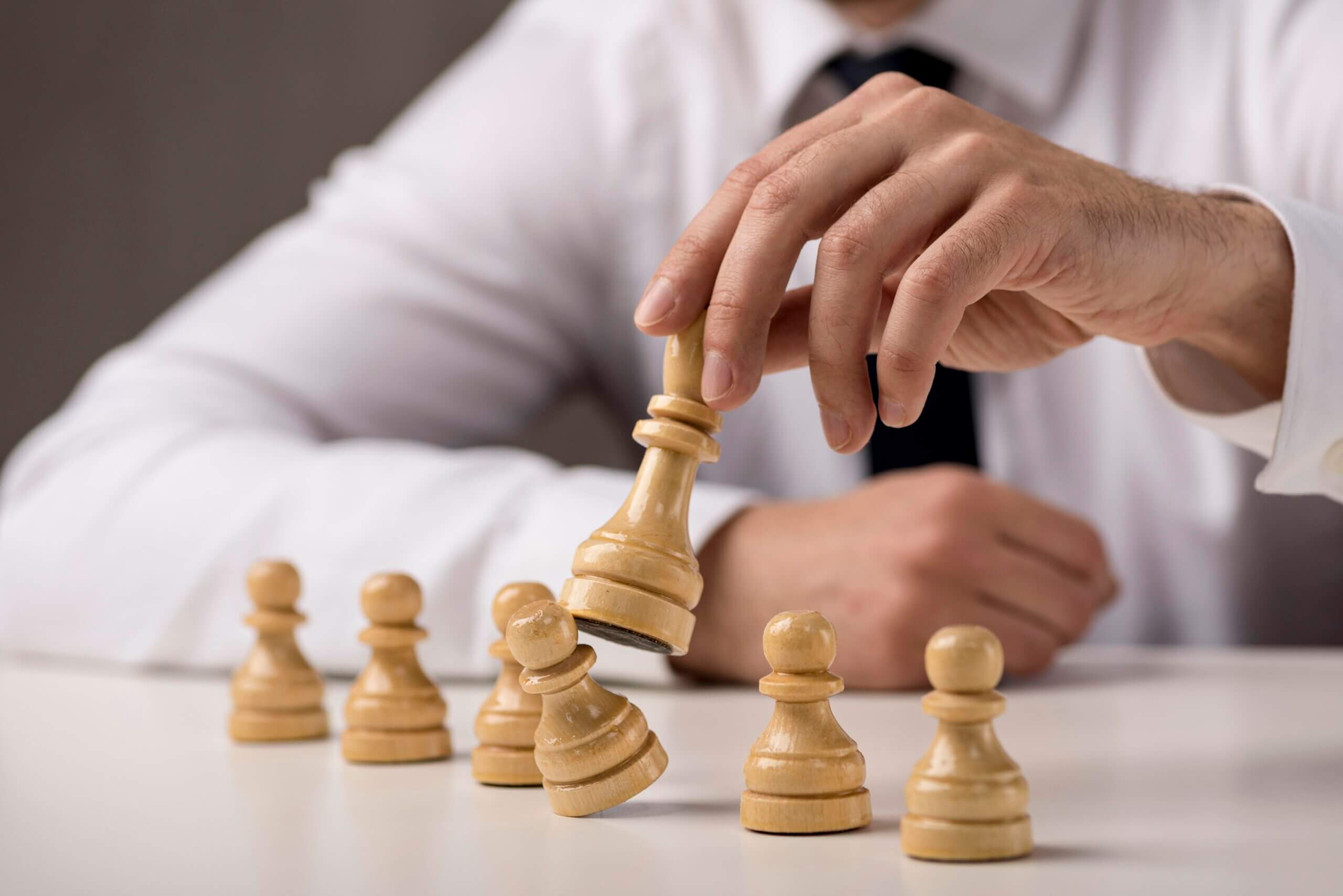 4 estratégias TESTADAS E COMPROVADAS para infoprodutoras de sucesso.